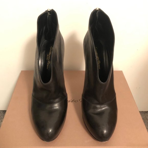 Gianvito Rossi - Picture 3 of 13